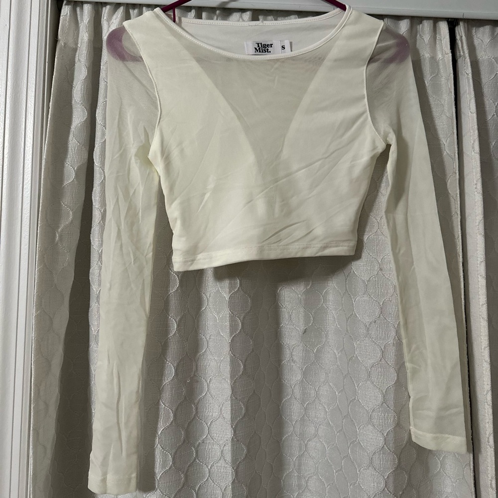 Tiger Mist  Cream Long Sleeve Crop Top